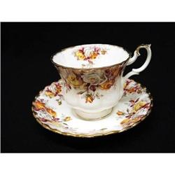 Royal Albert CUP & SAUCER - LENORA #2226324