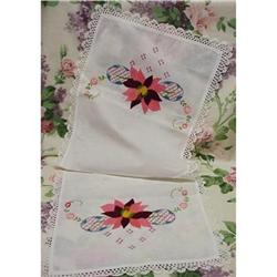 COTTAGE CHIC EMBROIDERY RUNNER #2226363