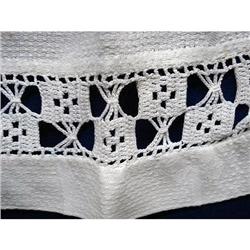 LOVELY ANTIQUE LINEN / LACE TOWEL #2226378