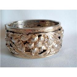 Art Nouveau Repousse Hinged Bangle Bracelet #2226583