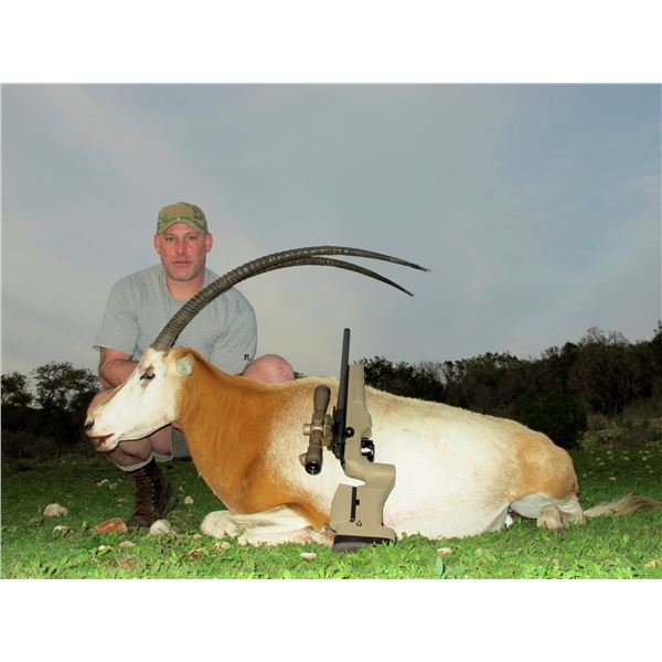 POPE BROTHERS Texas Scimitar-Horned Oryx Bull Hunt