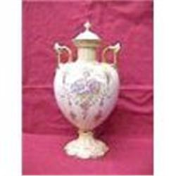 Staffordshire Porcelain covered vase( Crown #2176165