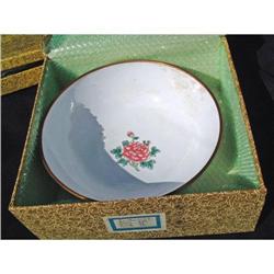 Large Chinese enamel bowl with intricate #2189586