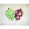 Image 1 : SALT & PEPPER - PURPLE & GREEN GRAPES #2215771