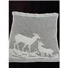 Image 1 : LARGE FILLET LACE - MOTHER DEER AND BABY #2215776