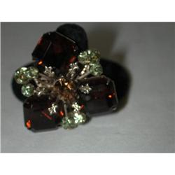 Rootbeer colored brooch #2215887