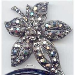 SALE Weiss Signed Pin #2216939