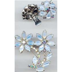 SALE Big Flower Pin and Earrings. Blues #2216969
