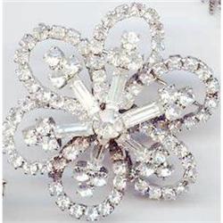 SALE Stunning Glitzy Rhinestone Pin and#2217405