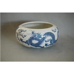 Chinese  blue  and  white  porcelain  brush #2234314