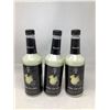 Image 1 : Mott's Mr & Mrs T Pina Colada (3 X 1L)