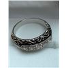 Image 2 : Silver engraved ladies 5 stone anniversary ring