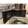 Image 2 : LG NeoChef Microwave - Model: LMC1575SB