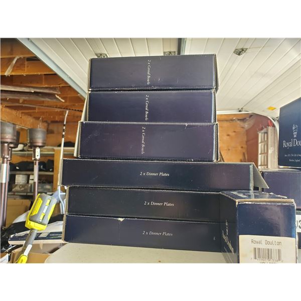 Royal Doulton China Dessert Set