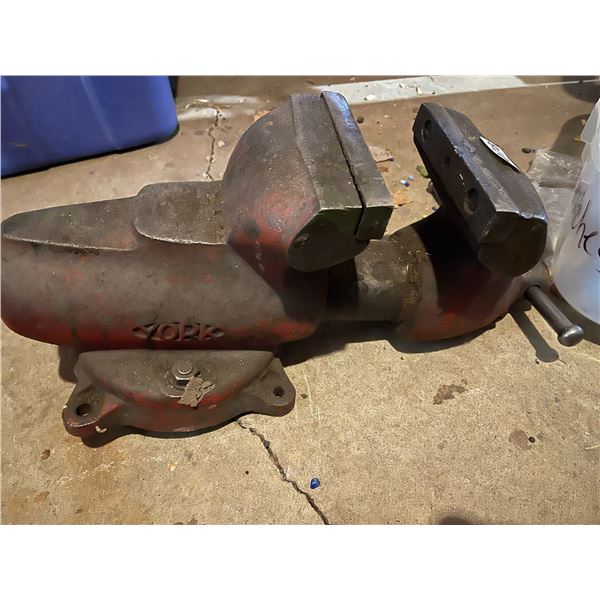 Heavy Duty York Vice