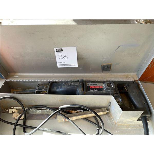 Black & Decker Industrial Cut Saw