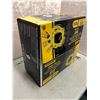 Image 1 : Shopro Professional 100ft light string w/ metal cages