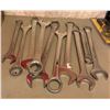 Image 1 : Group of wrenches