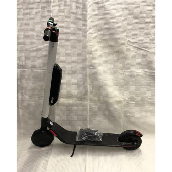 White electric scooter ES4 w/ GPS tracker & charger SEGWAY