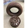 Image 2 : NEW Black Pirelli tire & rim