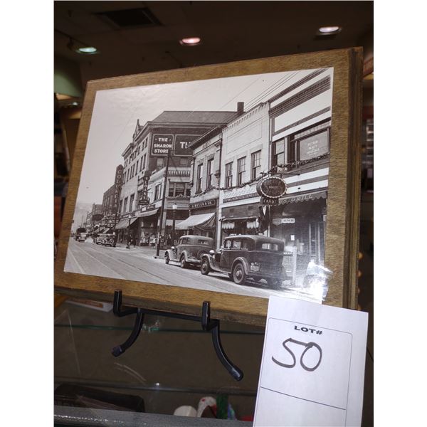 FRAMED PHOTO OF ORIGINAL J. REYER & CO. SHOE STORE CIRCA 1930S