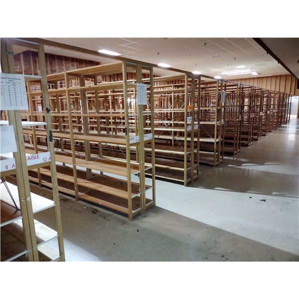 LRG LOT  LUNDIA LOT OF SHELVING  / UPRIGHTS $89.10 NEW EACH