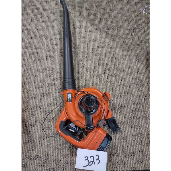 BLACK & DECKER CORDLESS LEAF BLOWER, WORKS
