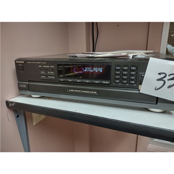 ELECTRONICS LOT, ALL WORK. AMP, STEREO, CD PLAYER