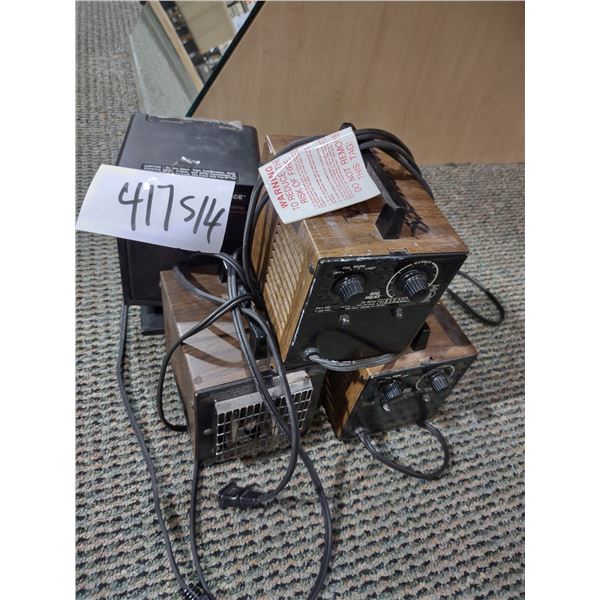LOT OF 4 SPACE HEATERS, ALL WORK