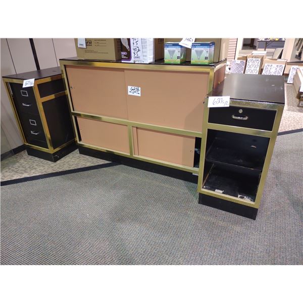 GOLD TRIM COUNTER WITH SLIDING DOORS, SIDE COUNTERS NOT INCLUDED