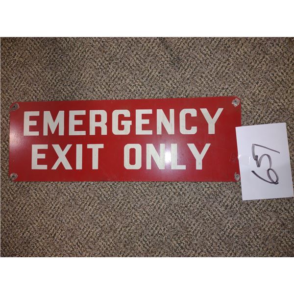 OLD PORCELAIN METAL SIGN