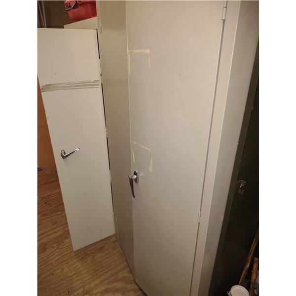 CABINET W/ CONTENTS INCLUDED