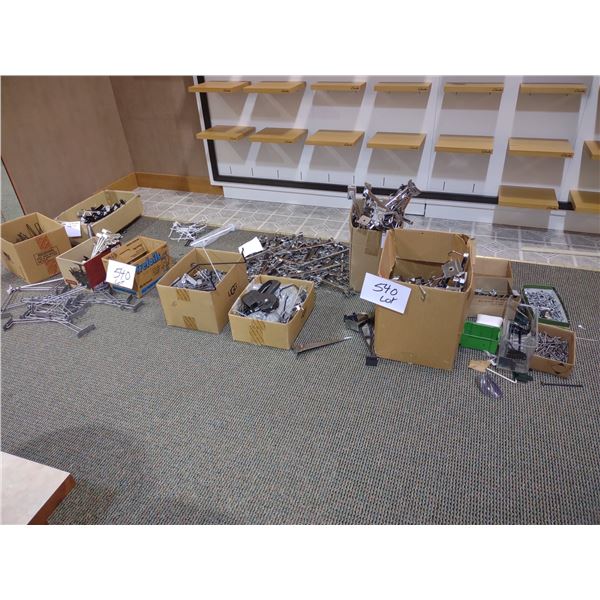 LOT OF ASSORTED RETAIL HANGER HOOKS
