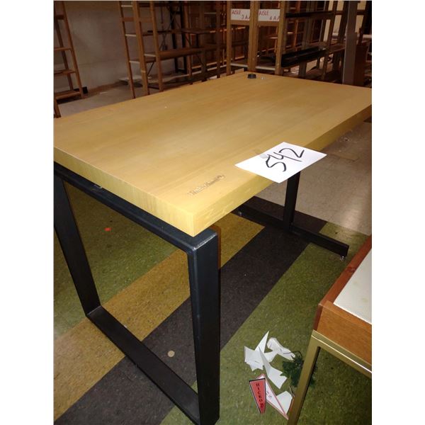 TIMBERLAND WOOD TOP TABLE W/ METAL LEGS