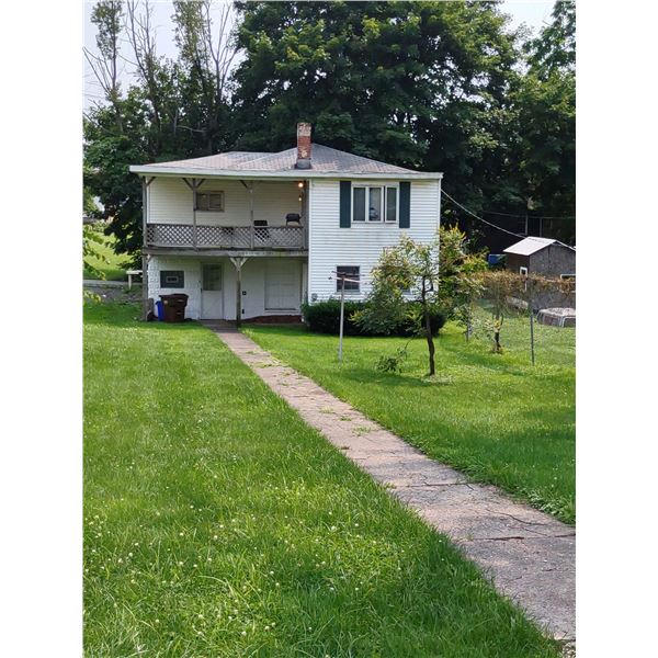 Nice Shenango Valley Home for Living or Renting