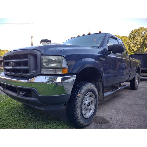 FORD F 250 4X4 GOOD CONDITION (SOME RUST)
