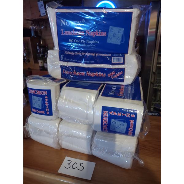 LOT OF 8 500 CT NOVEX LUNCHEON NAPKINS