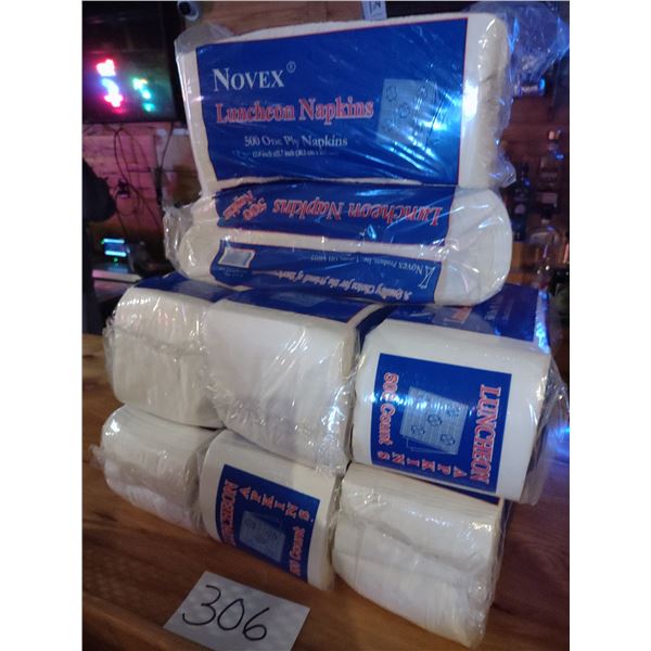 LOT OF 8 500 CT NOVEX LUNCHEON NAPKINS
