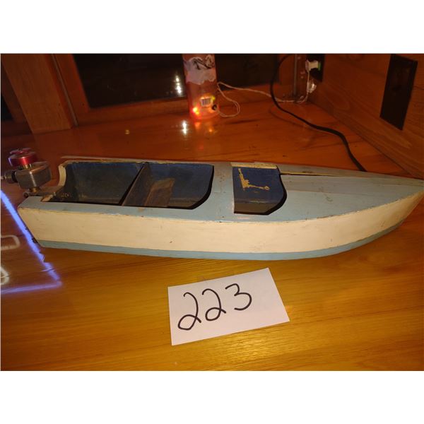 VINTAGE WOOD BOAT WITH ENGINE