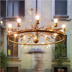 Paavo Tynell chandelier from the Seurahuone R