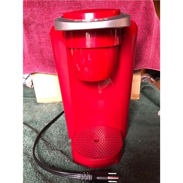 Keurig Single Serve Coffee Maker Red