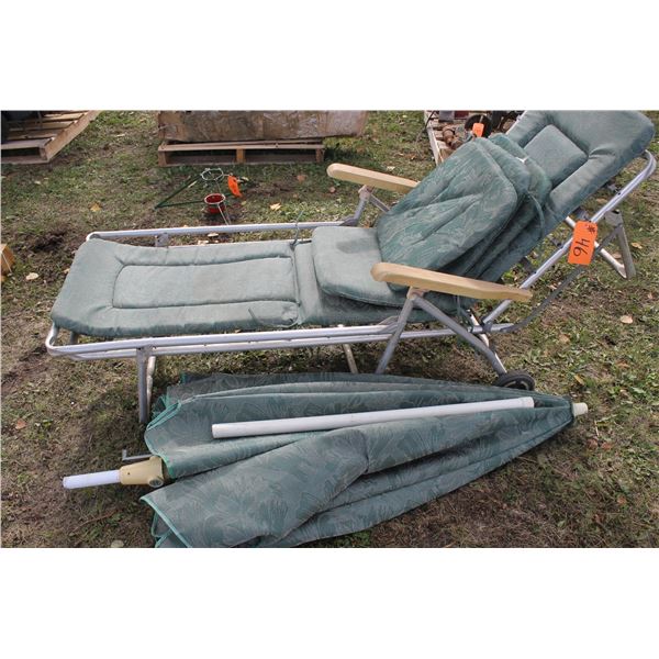Lounger Chair, c/w Matching Umbrella
