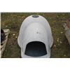 Image 1 : Igloo Dog House
