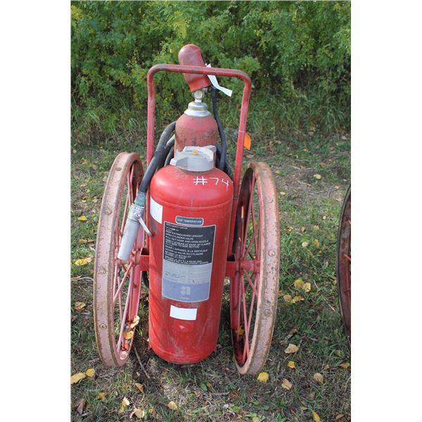Levitt Extinguisher, Low Temp, Fully Charged, 240 - B & C