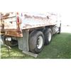 Image 10 : 1978 Ford Louisville 8000, Tandem Axle, 3208 Cat, 15' Box & Telescopic Hoist, 14-80 R20 Front Tires,