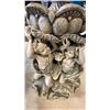 Image 3 : 2 PC HEAVY RESIN ELECTRIC FOUNTAIN
