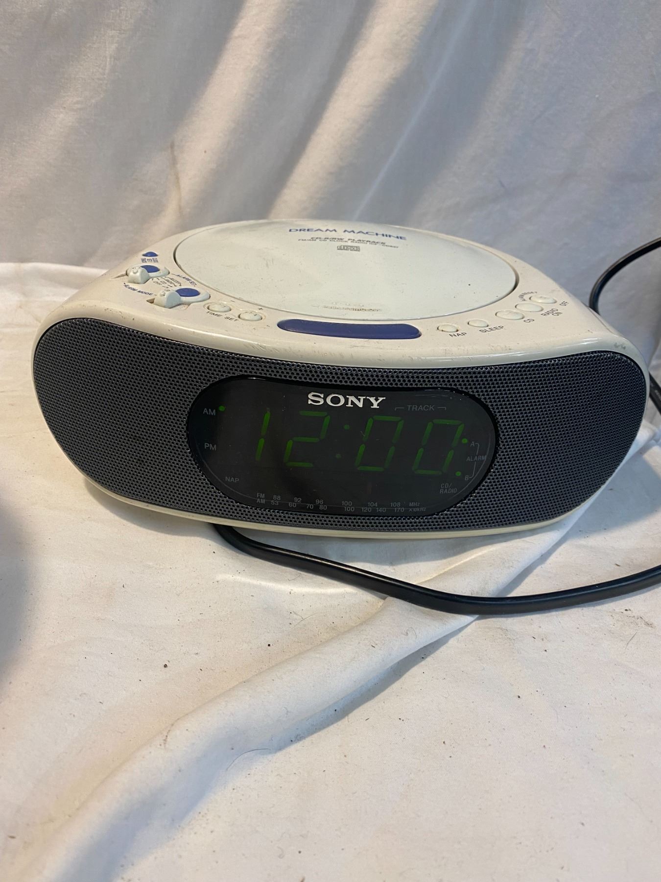 Sony dream Machine clock radio