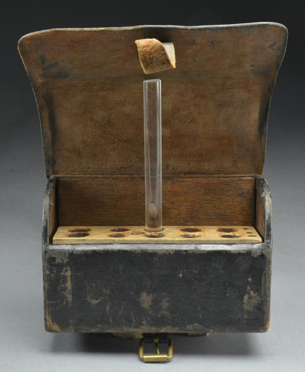 Shako Box CIRCA 1830 FRENCH SHAKO & CARTRIDGE BOX.