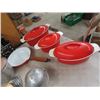 Image 2 : 4 Pcs Cast Cookware, Ice Bucket, Clock, Plus More