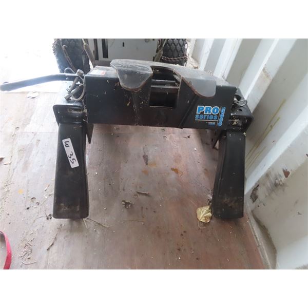 (W) Reese Pro Series 5th Wheel Hitch